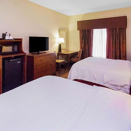 Hampton Inn Waynesburg Exterior photo